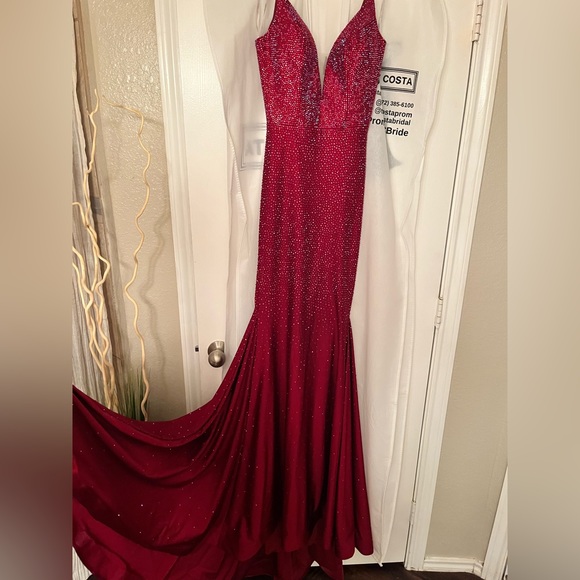 Ellie Wilde by Mon Cheri Wine Dress - Picture 6 of 7